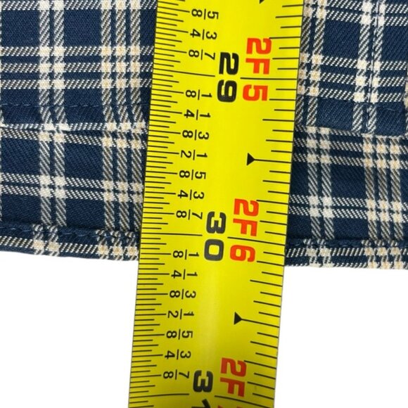 L.L. Bean Wrinkle Resistant Plaid Long Sleeve Button-down Shirt Size Medium - Picture 9 of 11